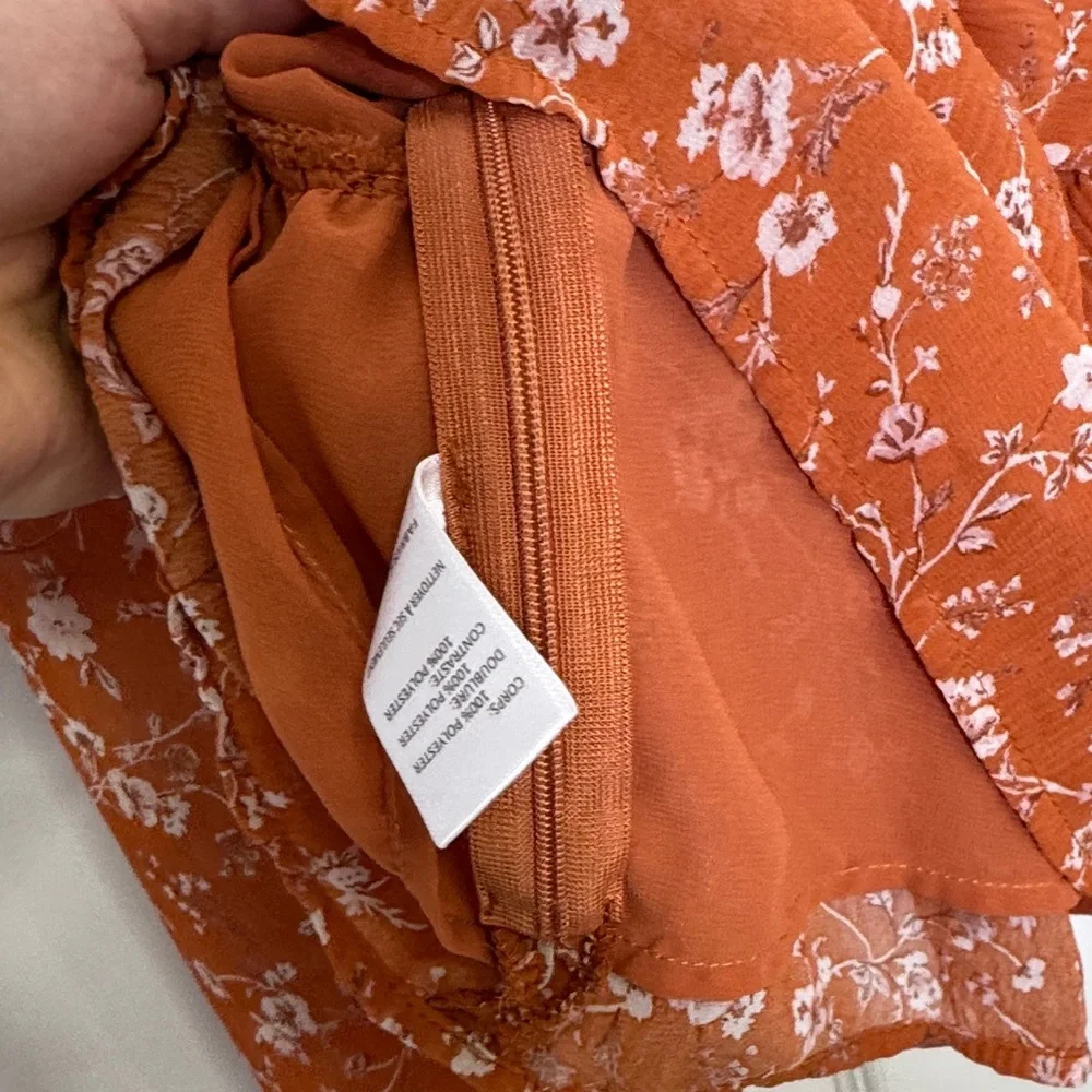ASTR The Label Rust Floral Sweetheart Peplum Top XS Long Sleeve Ruched Blouse